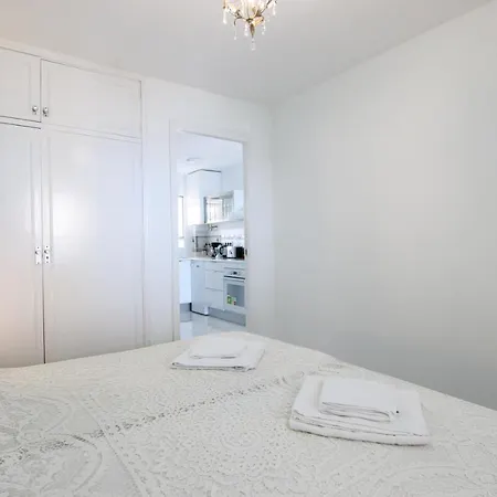 Tanit Apartment@ducado بينايدورم